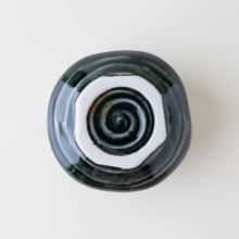 Load image into Gallery viewer, Oribe Hime Matcha Cup