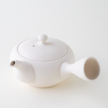 Load image into Gallery viewer, Gofun-iro Kyusu