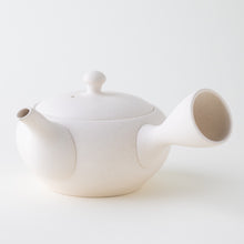 Load image into Gallery viewer, Gofun-iro Kyusu