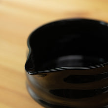 Load image into Gallery viewer, Spouted Black Matcha Bowl