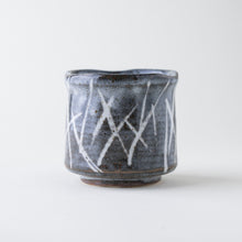 Load image into Gallery viewer, Hakusen Yunomi Cup
