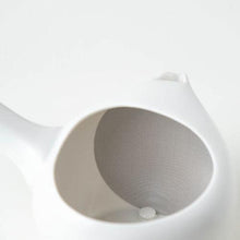 Load image into Gallery viewer, Futanashi (no lid) Kyusu - Den's Tea
